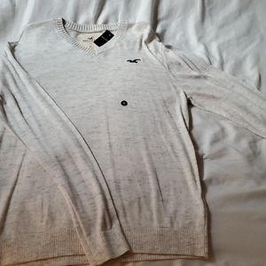V neck sweater